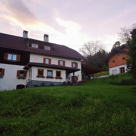 Bergbauernhof Rebernig Lendorf
