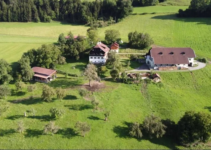 Farmház Bergbauernhof Rebernig