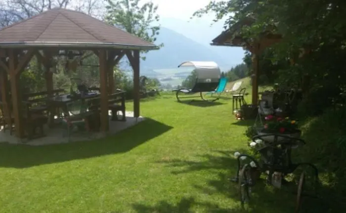 Bergbauernhof Rebernig Farmház Lendorf