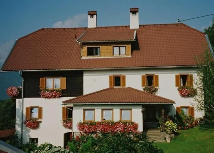 Farmház Bergbauernhof Rebernig